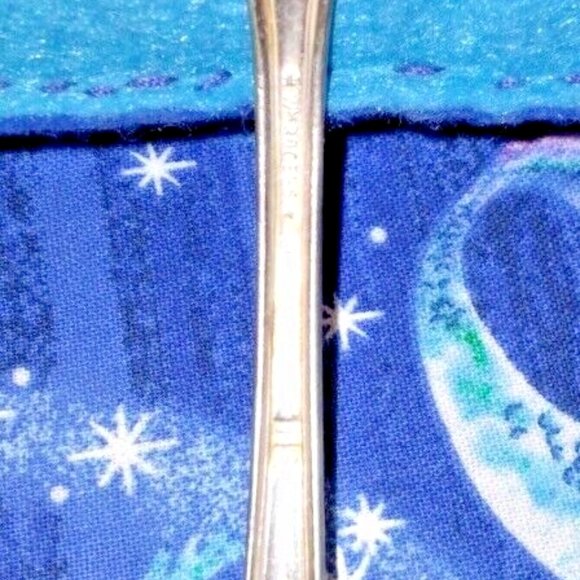 PATTERN: Cotillion 1937.  LENGTH: 5 7/8".  ITEM WEIGHT:  .83 OUNCES.    DESCRIPT - Picture 3 of 6